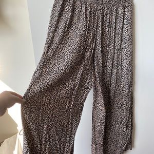 American Eagle Wide Leg Cheetah Pants